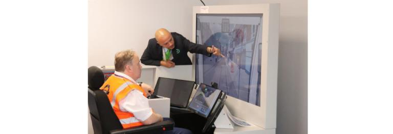 Mayor Perry at the TFL Therapia Lane depot