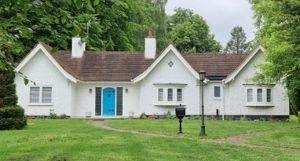 2 Silver Lane