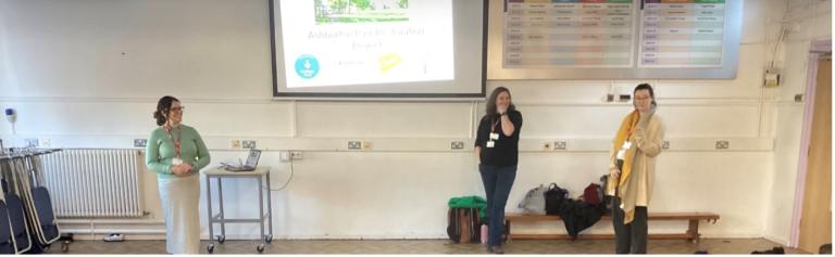 Women presenting the project